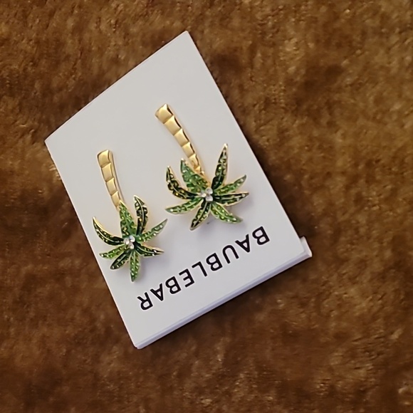 BaubleBar Tropical Palm Earrings with Green and Gold NWT - Picture 9 of 13